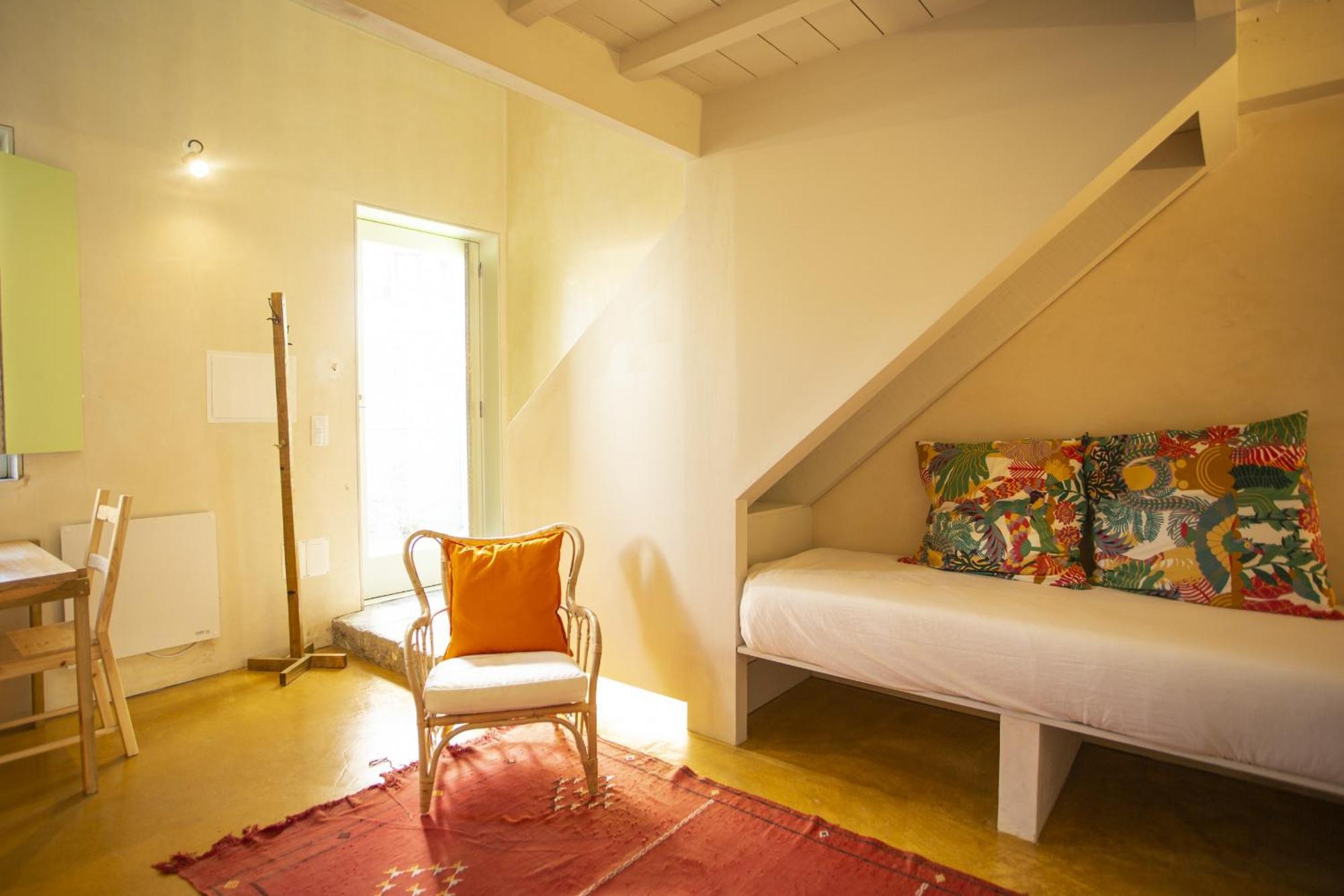 Lovely Terrace Studio